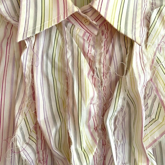 LALTRAMODA unique raw edge ruffle shirt - Picture 2 of 7